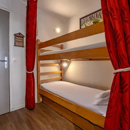Apartamento With Balcony & Slope Access